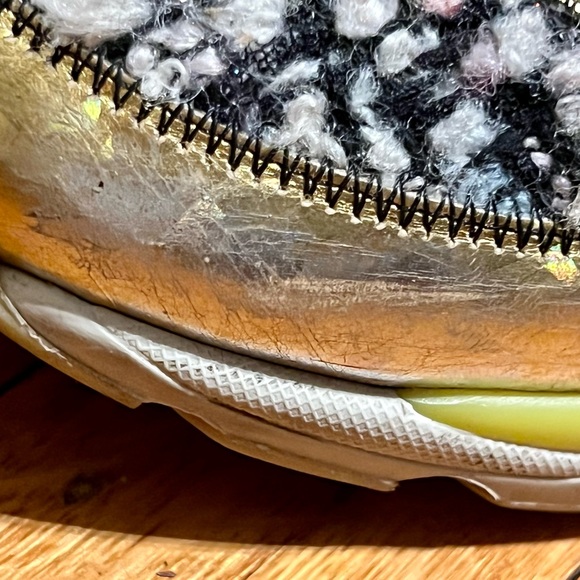 AUTHENTIC Preowned Women’s Chanel Sneaker US sz 8 - Picture 8 of 12